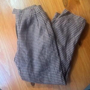 Vintage Jones New York Women's Houndstooth Pants 100% wool